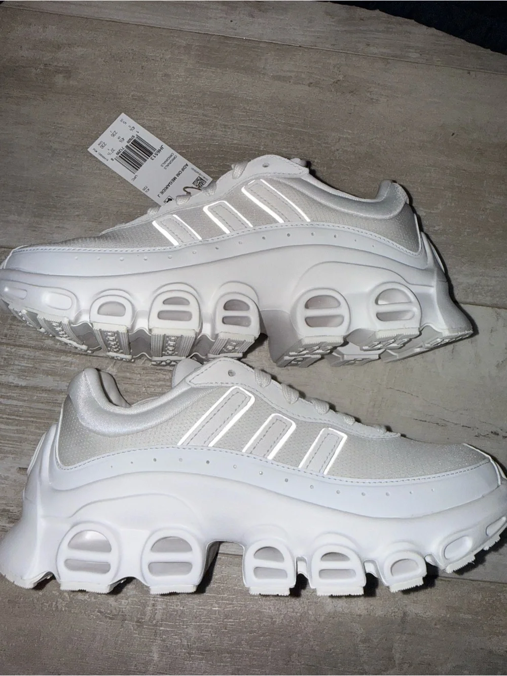 Adidas Adifom Megaride J White Silver Sneakers Size 5 youth  6.5 women NWT